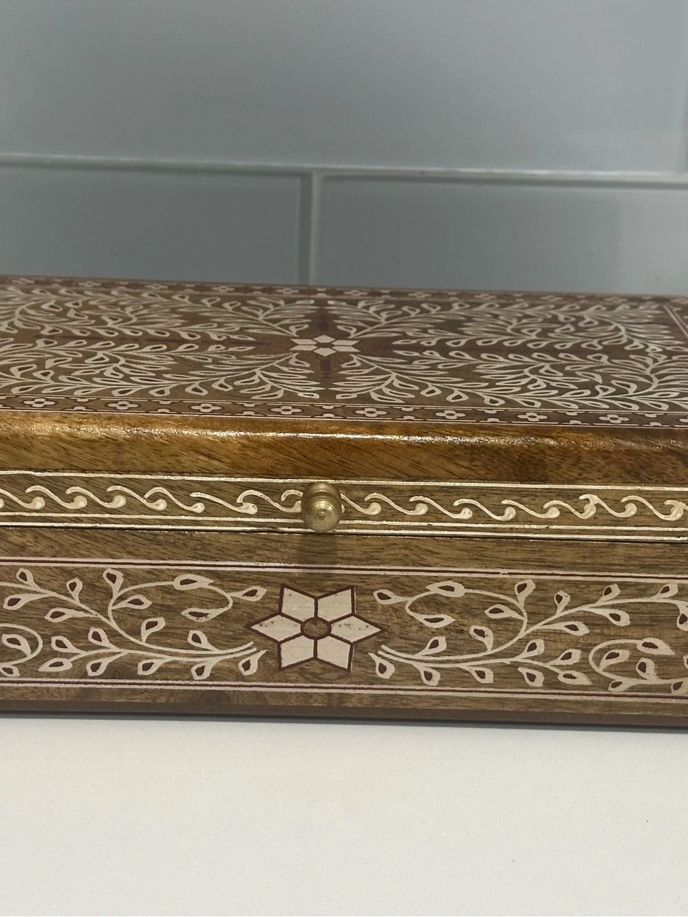 N/A handcrafted wooden